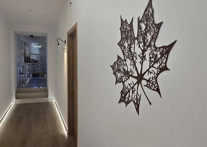 Palacium Charming 여관