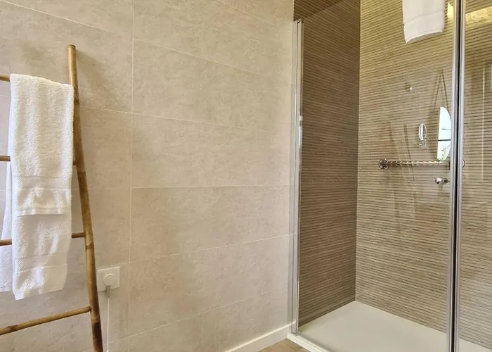 Palacium Charming 여관